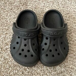 Like new! Toddler boys size 8 black crocs